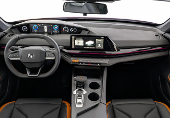 Новый Changan UNI-V 2024 (10 фото)