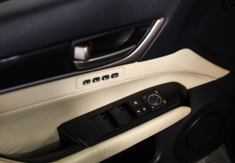Подержанный автомобиль Lexus GS 2014 года (27 фото)