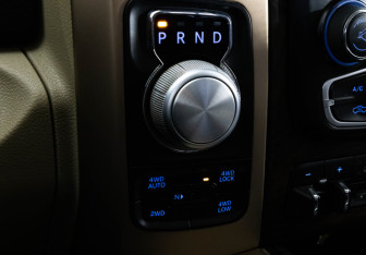 Подержанный автомобиль Dodge RAM 2014 года (17 фото)