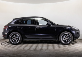 Подержанный автомобиль Porsche Macan 2016 года (5 фото)