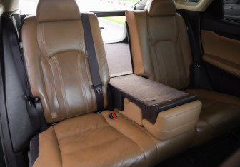 Подержанный автомобиль Lexus RX 2016 года (33 фото)