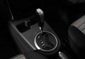 Подержанный автомобиль Suzuki SX4 Hatchback 2013 года (11 фото)