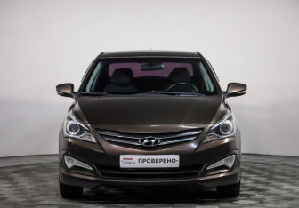 Подержанный автомобиль Hyundai Solaris Sedan 2014 года (2 фото)