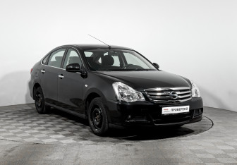 Подержанный автомобиль Nissan Almera Sedan 2015 года (3 фото)