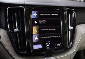 Подержанный автомобиль Volvo XC60 2021 года (15 фото)