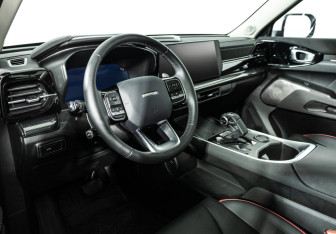 Подержанный автомобиль Haval H3 2024 года (11 фото)