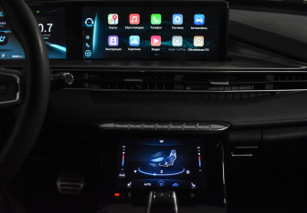 Подержанный автомобиль Chery Tiggo 8 Pro Max 2023 года (17 фото)