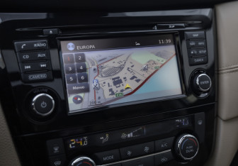 Подержанный автомобиль Nissan X-Trail 2019 года (16 фото)