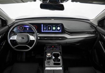 Подержанный автомобиль JAC JS6 2024 года (10 фото)