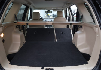 Подержанный автомобиль Land Rover Freelander 2012 года (31 фото)