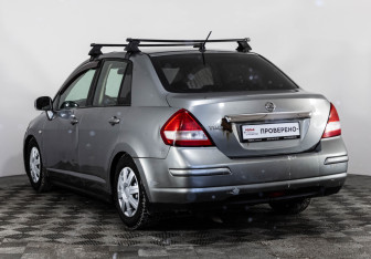 Подержанный автомобиль Nissan Tiida Sedan 2008 года (7 фото)