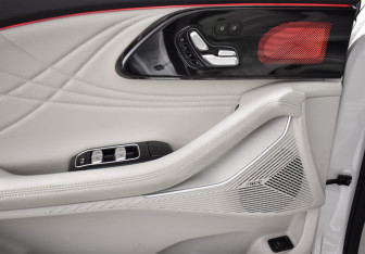 Подержанный автомобиль Exeed RX 2023 года (17 фото)