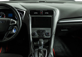 Подержанный автомобиль Ford Mondeo Sedan 2015 года (14 фото)