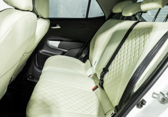 Подержанный автомобиль Kia Picanto 2020 года (10 фото)