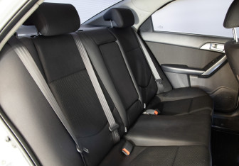 Подержанный автомобиль Kia Cerato Sedan 2009 года (12 фото)