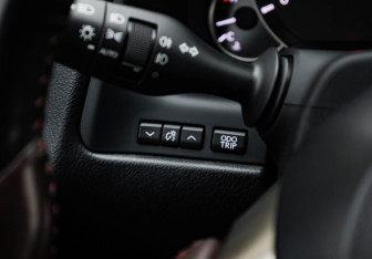 Подержанный автомобиль Lexus RX 2017 года (13 фото)