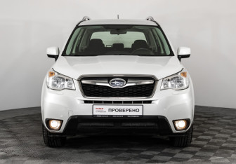Подержанный автомобиль Subaru Forester Suv 2014 года (2 фото)