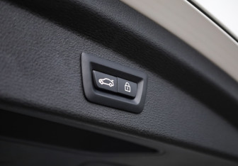 Подержанный автомобиль BMW X2 2019 года (33 фото)