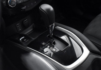 Подержанный автомобиль Nissan Qashqai 2017 года (14 фото)