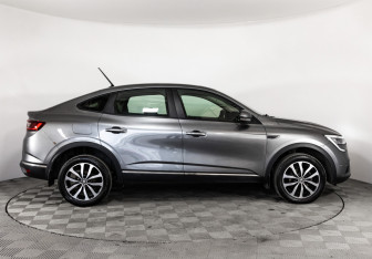 Подержанный автомобиль Renault Arkana 2020 года (5 фото)