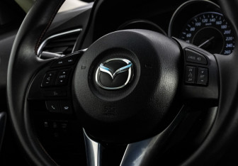 Подержанный автомобиль Mazda 6 Sedan 2014 года (11 фото)