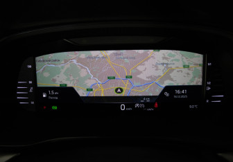 Подержанный автомобиль Skoda Octavia Liftback 2020 года (12 фото)