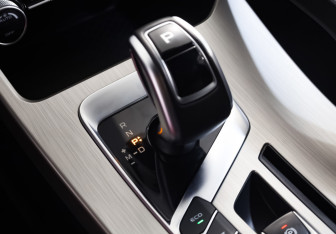 Подержанный автомобиль Geely Coolray 2020 года (18 фото)