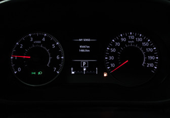 Подержанный автомобиль Renault Arkana 2021 года (12 фото)