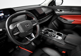Подержанный автомобиль Changan CS55PLUS 2023 года (9 фото)