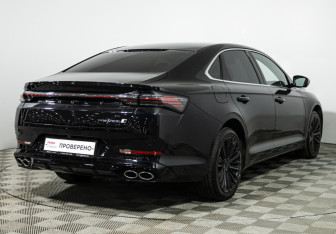 Подержанный автомобиль Geely Preface 2024 года (5 фото)