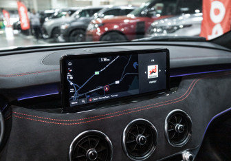 Подержанный автомобиль Kia Stinger 2023 года (24 фото)
