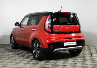 Подержанный автомобиль Kia Soul 2018 года (7 фото)