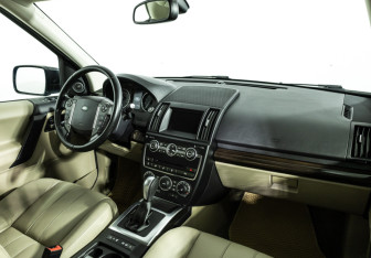 Подержанный автомобиль Land Rover Freelander 2014 года (9 фото)