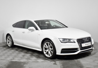 Подержанный автомобиль Audi A7 2013 года (3 фото)