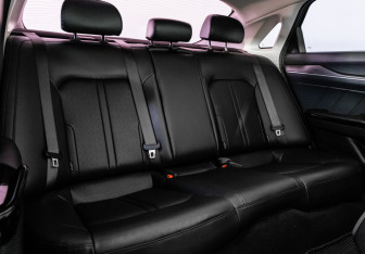 Подержанный автомобиль Kia K5 2022 года (29 фото)