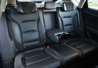 Подержанный автомобиль Geely Tugella 2021 года (33 фото)