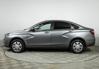Подержанный автомобиль LADA (ВАЗ) Vesta Sedan 2016 года (8 фото)