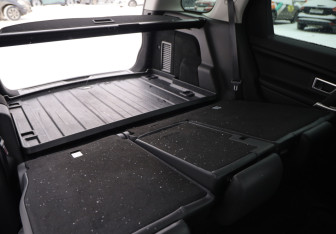 Подержанный автомобиль Land Rover Discovery Sport 2019 года (28 фото)