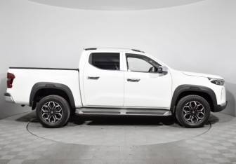 Подержанный автомобиль Changan Hunter Plus 2024 года (4 фото)