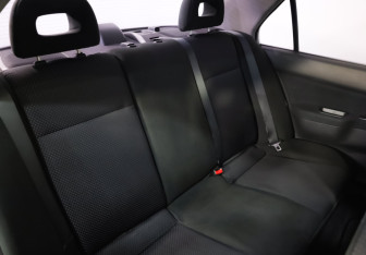 Подержанный автомобиль Mitsubishi Lancer Sedan 2006 года (18 фото)