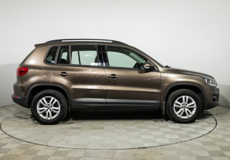 Подержанный автомобиль Volkswagen Tiguan 2014 года (4 фото)