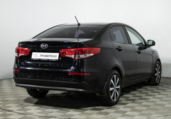 Подержанный автомобиль Kia Rio Sedan 2016 года (5 фото)
