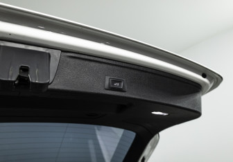 Подержанный автомобиль Audi A4 Wagon 2018 года (20 фото)
