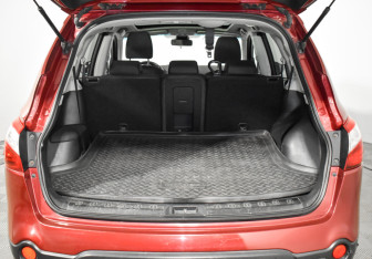 Подержанный автомобиль Nissan Qashqai+2 2010 года (19 фото)