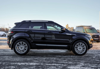 Подержанный автомобиль Land Rover Range Rover Evoque 2013 года (6 фото)
