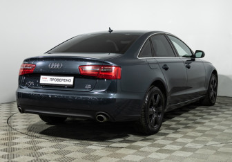 Подержанный автомобиль Audi A6 Sedan 2011 года (5 фото)