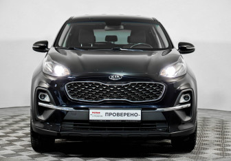 Подержанный автомобиль Kia Sportage 2021 года (2 фото)