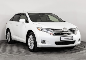 Подержанный автомобиль Toyota Venza 2011 года (3 фото)