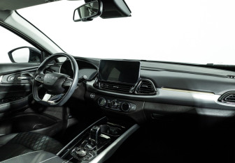 Подержанный автомобиль Exeed TXL 2021 года (9 фото)