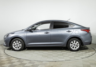Подержанный автомобиль Hyundai Solaris Sedan 2018 года (8 фото)
